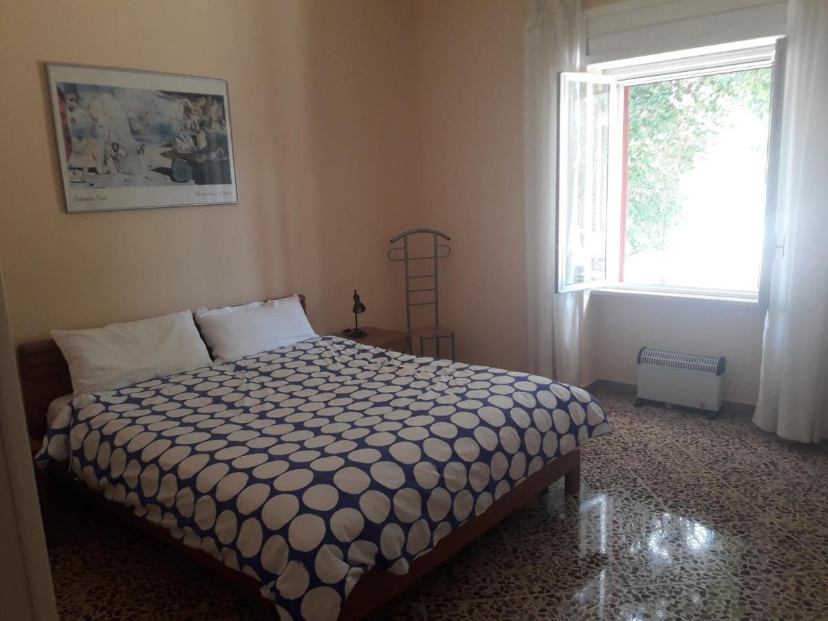 Casa Vacanza "Lo Vita" Appartamento "Alessia" Galatina Collemeto Ngoại thất bức ảnh
